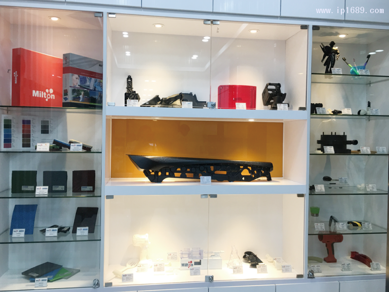 東莞港塑塑料有限公司產(chǎn)品、原料展示-(2)